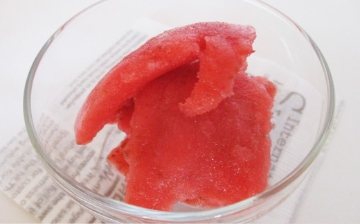 北海道 豊浦産 いちご果肉入りシャーベット 50g × 30本 シャーベット いちご 苺 イチゴ くだもの 果物 フルーツ デザート 果肉 レモン 果汁 国産 北海道産 果実 冷凍