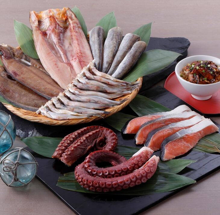 白糠漁協イチオシ白糠特産品セット<時鮭入>_こまい大3本