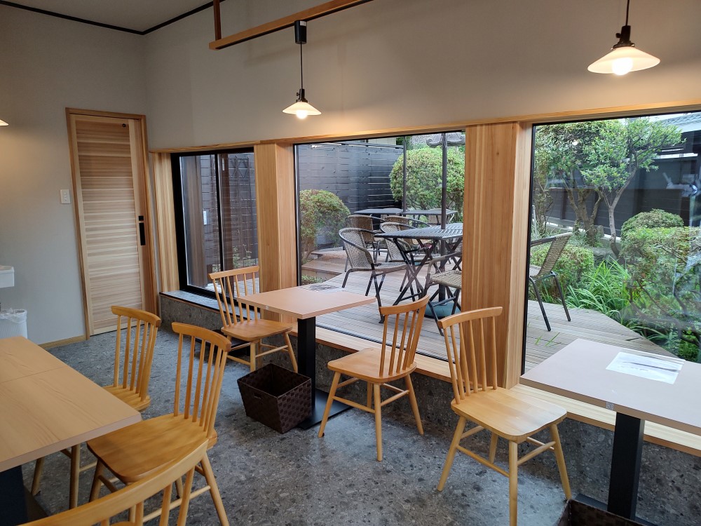 【新発田名物】スギサキの懐かしの白アイスセット 24個入 寿堂 新発田市 新潟 スギサキ 白アイス モナカ もなか アイス 冷凍 あいす 贈答 プレゼント ふるさと カルピスアイス F05_03
