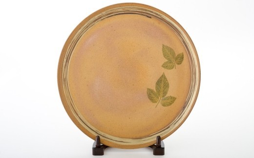 飾皿 １枚 直径 30cm × 高さ 4cm 美術品 工芸品 陶器 陶磁器 装飾皿 飾り皿 インテリア 贈り物 ギフト プレゼント 和食器 食器 高級食器 伝統工芸 伝統技法 手作り 職人技 アート