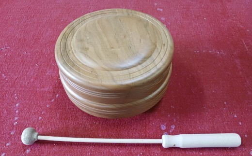 日蓮宗読経用木鉦 18cm （ 6寸 ） バチセット 木鉦 仏具 法具 木工 木工品 木材 手作り 完全手作り 木鉦 バチ セット 仏教文化 仏教 音色 手仕事 日蓮宗