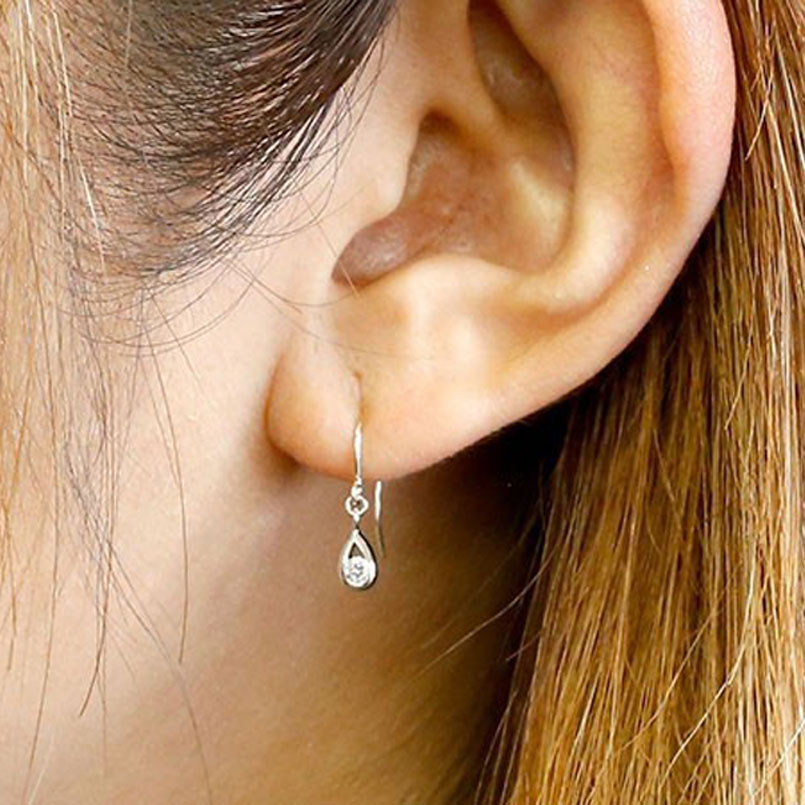 プラチナ ピアス ダイヤモンド フック ダイヤ 0.1ct フックピアス ペア pt900 シンプル ティアドロップ 雫 涙型 ドロップ 両耳 ジュエリー 人気 管理番号7061409 SWAA086