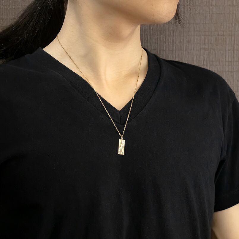 純金 ペンダントトップ 24金 プレート バーペンダント k24 カット ネックレス 24k ゴールド 240604mro400 SWAA196