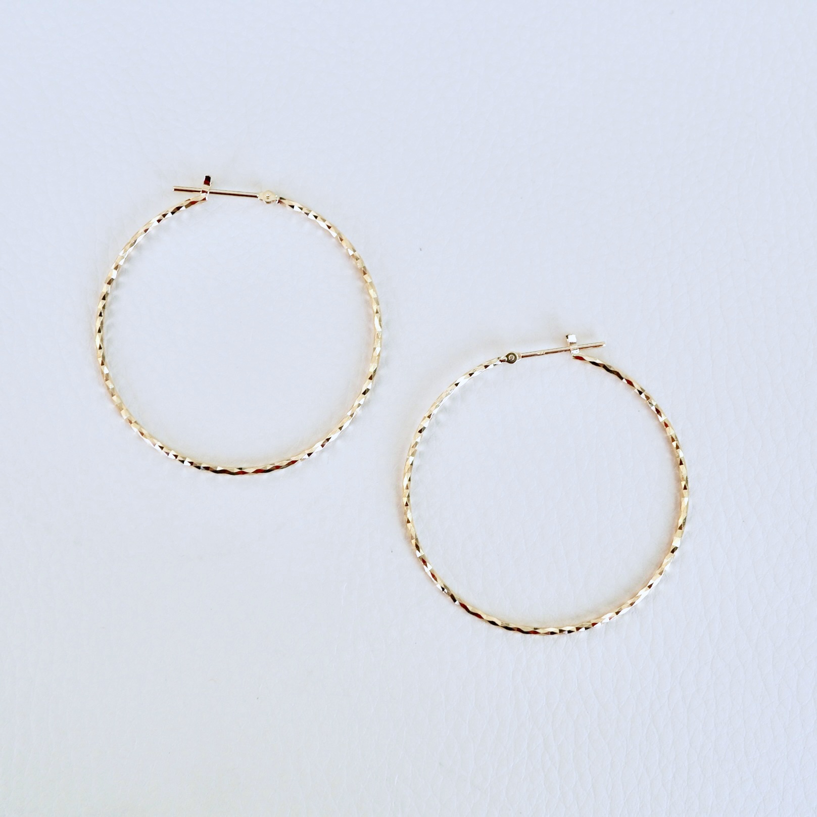 K18 イエローゴールド キラキラカット フープピアス (直径40mm) 保証書付 KO-0018 SWAD015
