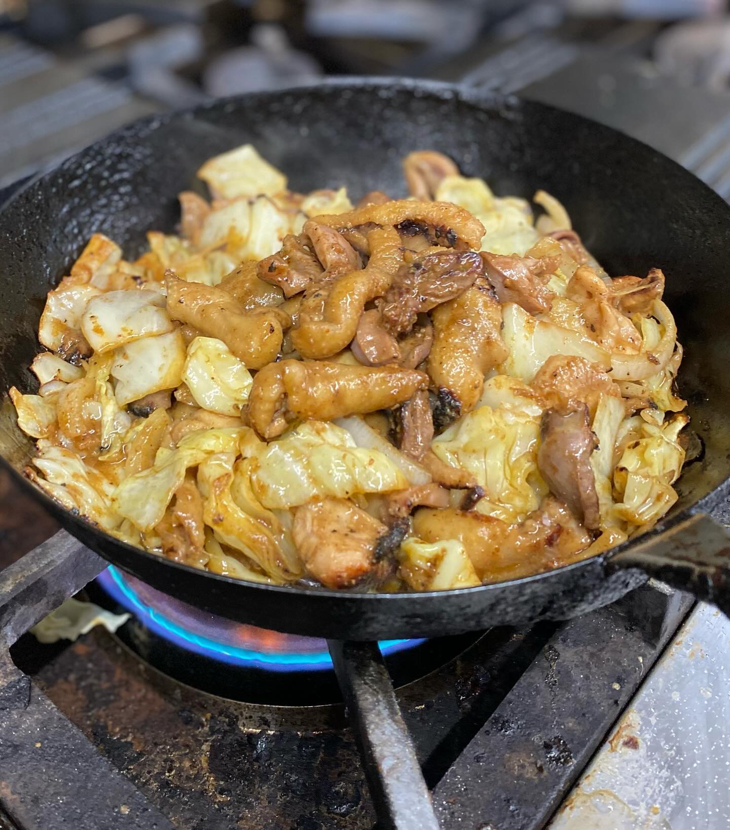 焼肉屋がつくったこだわりの 若鶏の皮肝けいちゃん 200g×2袋 個包装 小分け 焼肉 けいちゃん 鶏 鶏肉 若鶏 ホルモン 鶏皮 砂肝 味噌だれ 味噌 おかず ご飯のお供 焼肉 炭火焼肉たつみや
