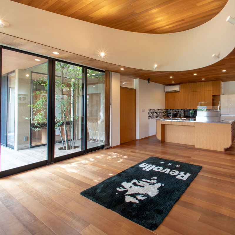 1日1組限定の完全貸切空間 Villa Revolla 施設利用補助券 10,000 ~ 50,000円 宿泊 クーポン トラベル 旅行 観光 静岡県 牧之原市 REVOLLA