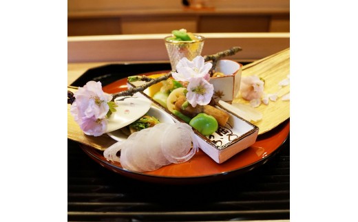 【 三重県伊勢市 】 お食事券 伊勢三玄 おまかせ料理 (1名様分) 日本料理 会席料理 贈り物 贅沢 体験 チケット 観光 グルメ 和食 食事券 伊勢志摩 三玄 三重 伊勢 (1598)