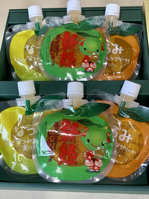 【果肉入り贅沢みかんゼリー☆18個(3種各2個詰め合わせ×3箱)】【kmkn0063】