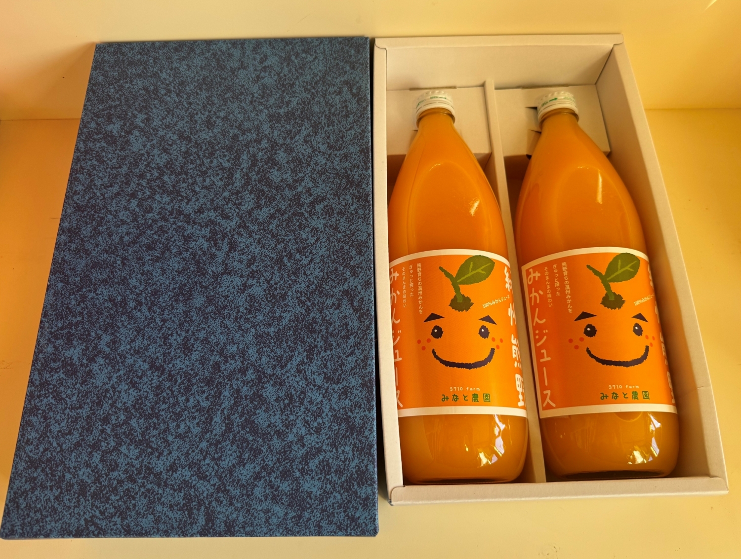 湊農園のみかん搾ったまんま！【紀州熊野みかんジュース】1,000ml ＼本数が選べる／ 【2025年12月以降順次発送予定】【kmkn0089】【kmkn0090】【kmkn0092】【kmkn0093】