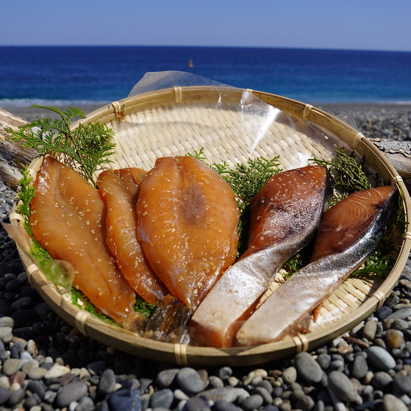 熊野灘　味醂干しセット　天然ぶり味醂　ふぐ味醂【uosk0017】