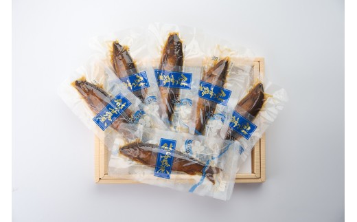 鮎 甘露煮 6匹（袋入り） セット ／ 宮川物産 あゆ 和食 お取り寄せグルメ お惣菜 惣菜 総菜 魚 川魚 香魚 おつまみ おかず 魚の甘露煮 ご飯のお供 ごはんのおとも ご自宅用 家庭用 ギフト