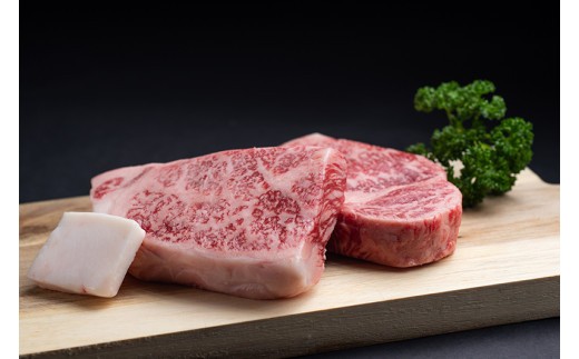 松阪牛 厚切り サーロインステーキ 300g(約150g×2枚)/ 冷凍 瀬古食品 JGAP認定 松阪肉 名産 お取り寄せ 牛肉 お肉 肉 和牛 黒毛和牛 国産 国産牛 ブランド牛 ステーキ サーロイ