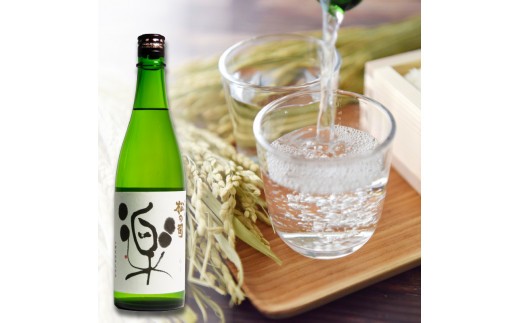 お届け指定可 日本酒 松の司 純米吟醸 「楽」 720ml 1800ml 金賞 受賞酒造 【 お酒 日本酒 酒 松瀬酒造 人気日本酒 おすすめ日本酒 定番 御贈答 銘酒 贈答品 滋賀県 竜王町 ふるさと納税 】