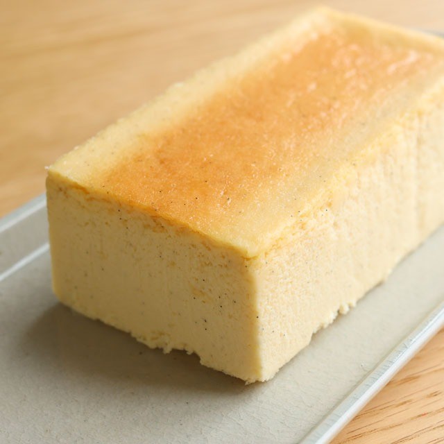シルクチーズケーキ ハーフサイズ 奈良御菓子製造所 ocasi (中川政七商店) 奈良県 奈良市 なら 10-040