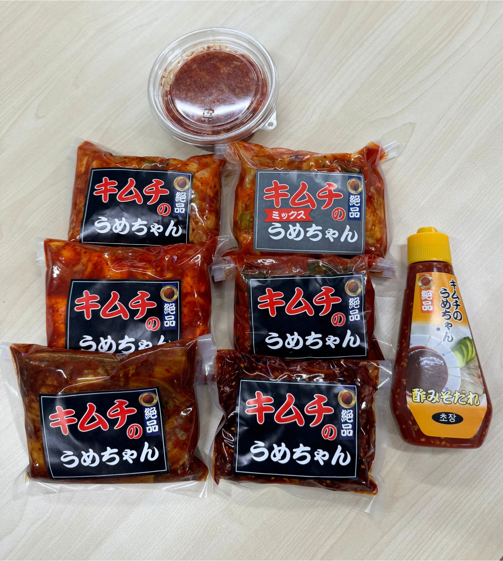 韓国ポッサム風 ゆで豚 キムチ たれセット キムチのうめちゃん キムチ おいしいキムチ おすすめキムチ 本場キムチ 手作り 本場の味 コクうま 白菜 ニンニク ごはんのお供 ピリ辛 お米 ごはん