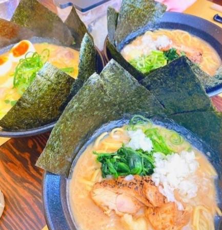 ラーメンセット5食分 『飛鳥家系ラーメン』 〈とり琥家〉 ラーメン らーめん 家系らーめん 奈良県 奈良市なら 20-004