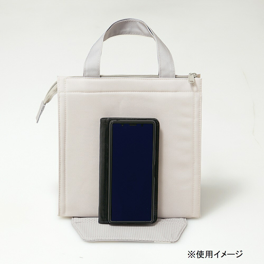 ランチバック スマホ スタンド スマホスタンド付き ランチ バッグ お弁当 かばん 保温 保冷 アルミ蒸着 ベージュ スケーター 717000  奈良県 奈良市 なら 5-161