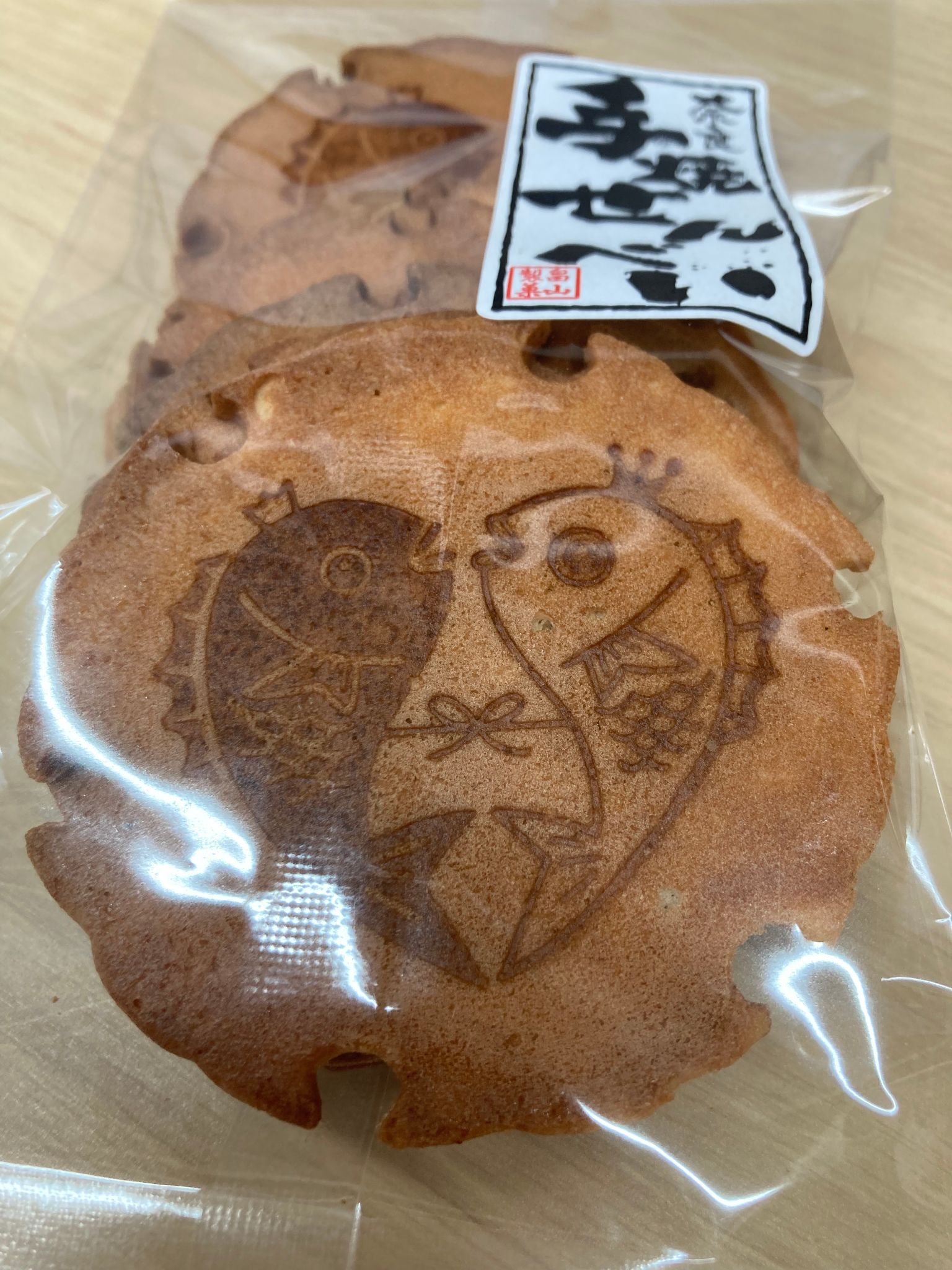 お祝い事にめで鯛せんべい 1袋6枚入り×8袋 畠山製菓 奈良県 奈良市 なら htk01