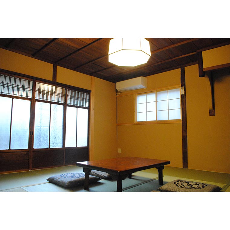 奈良町の町家一棟貸しゲストハウスNARAigoto EENA HOUSEペア宿泊券（2名様・1泊・素泊まり）宿泊 宿泊券 古民家 奈良県 奈良市 F-55