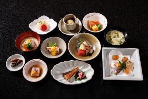 ランチ ペア お食事券 四季亭 ペア食事券 ランチ券 チケット ランチ 旅館 ホテル 昼食 記念日 お祝い ギフト 贈り物 老舗旅館 奈良県 奈良市 G-26