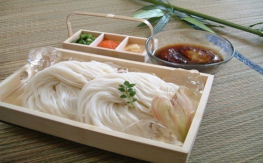 AE-22.【究極を越えたプレミアムそうめん】三輪素麺 天の川 1kg 木箱入
