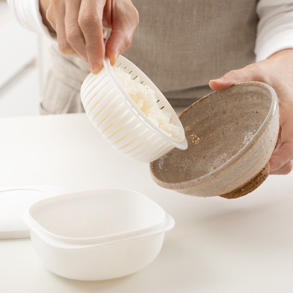 蒸気であたためる冷凍ごはん容器　6個組【4色から好きなカラーを選べる】/ 奈良県 葛城市 容器 プラスチック ライクイット 冷凍ご飯 ザル型【like092】
