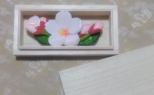 4月の帯留め(桜・白)(兼ブローチ)【hms005A】