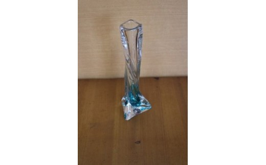プリザーブドフラワー ダリア 一輪挿し 【kiroroan】 花瓶 クリアケース 付き フラワー 花 ギフト プレゼント プチギフト 贈り物 贈答用 お祝い お礼 誕生日 母の日 敬老の日 お祝い 高