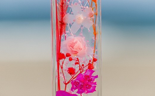 プリザーブドフラワー ピンク系 ハーバリウム 角瓶 M ハンドメイド ギフト プレゼント 贈答用 お祝い 記念日 母の日 敬老の日 クリスマス ホワイトデー お花 高知県産 花 使用 インテリア 雑貨