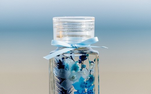 プリザーブドフラワー ブルー系 ハーバリウム 角瓶 S ハンドメイド ギフト プレゼント 贈答用 お祝い 記念日 母の日 敬老の日 クリスマス ホワイトデー お花 高知県産 花 使用 インテリア 雑貨