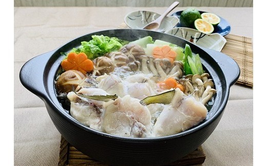 土佐沖 天然 さばフグ 切り身 鍋用 400g×2袋 約800g 冷凍 ふぐ 鯖フグ 鯖河豚 さばふぐ てっちり  ふぐちり 鍋 鍋セット 人気 新鮮 魚 魚介類 魚貝 海鮮 切身魚 から揚げ 煮付け