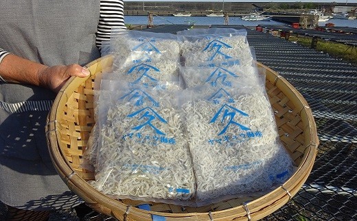 釜茹で特選ちりめんと上乾ちりめんのセット 200g×8袋