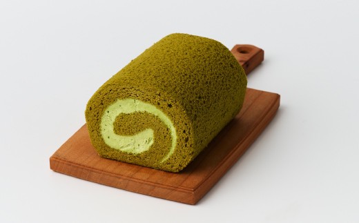 【プレミアム米粉ロールケーキ】新緑ロール 【グルテンフリー 誕生日 ギフト 洋菓子 焼菓子 嬉野茶】(H053291)