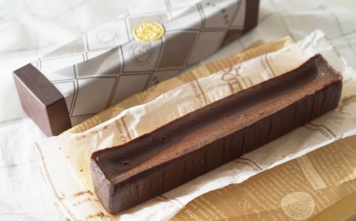< R8年熊本地震復興支援 >まるで生チョコ!? 私のガトーショコラ 2本セット ガトーショコラ ケーキ チョコケーキ チョコ お菓子 洋菓子 約360g×2本 スイーツ 小麦粉不使用 グルテンフリー